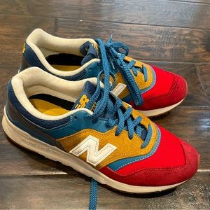 Mens New Balance 997 Size: 7.5